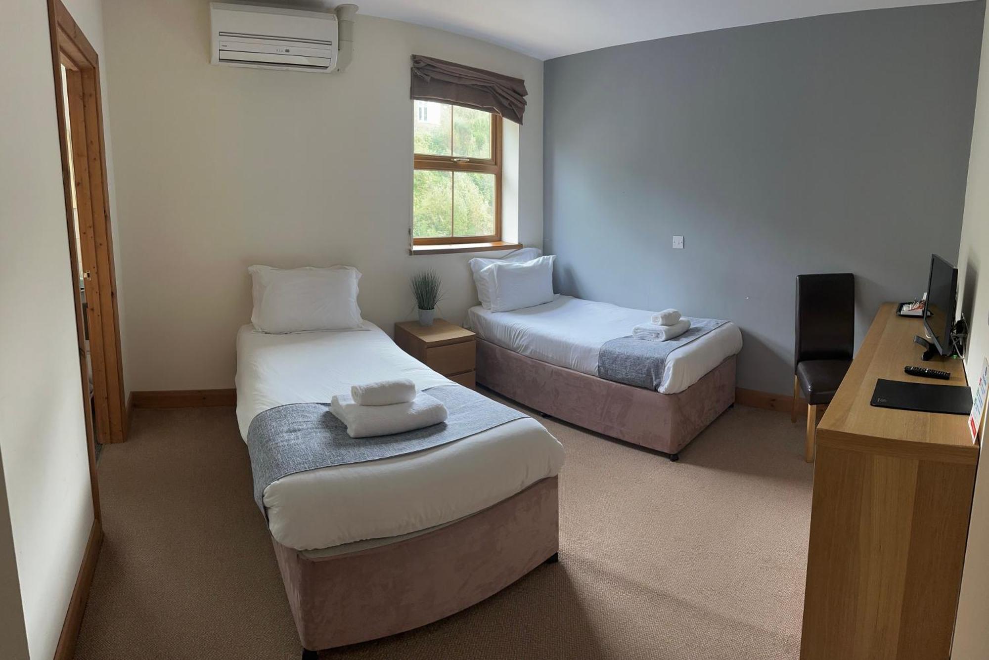 Afan Lodge Port Talbot Bagian luar foto