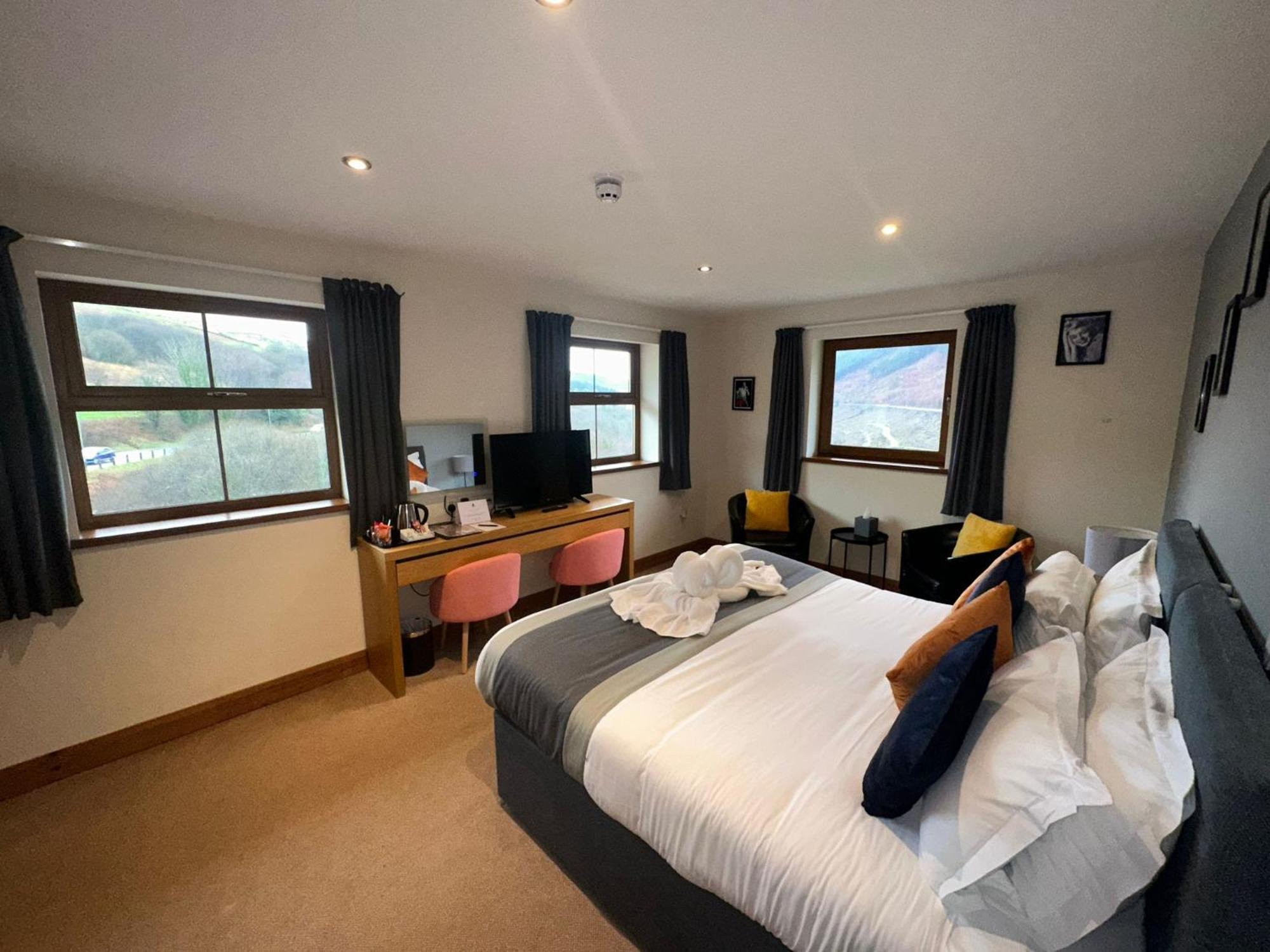Afan Lodge Port Talbot Bagian luar foto